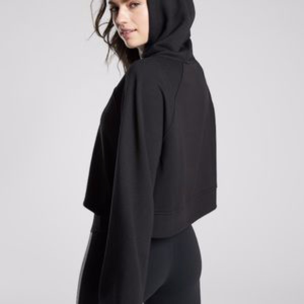 NWT Athleta Steady State BlackCrop Sweatshirt - Picture 2 of 9